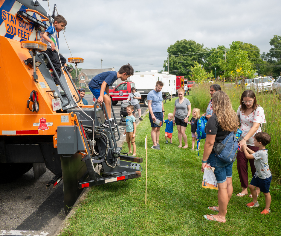 Photo of families at Gahanna's Touch a Truck event