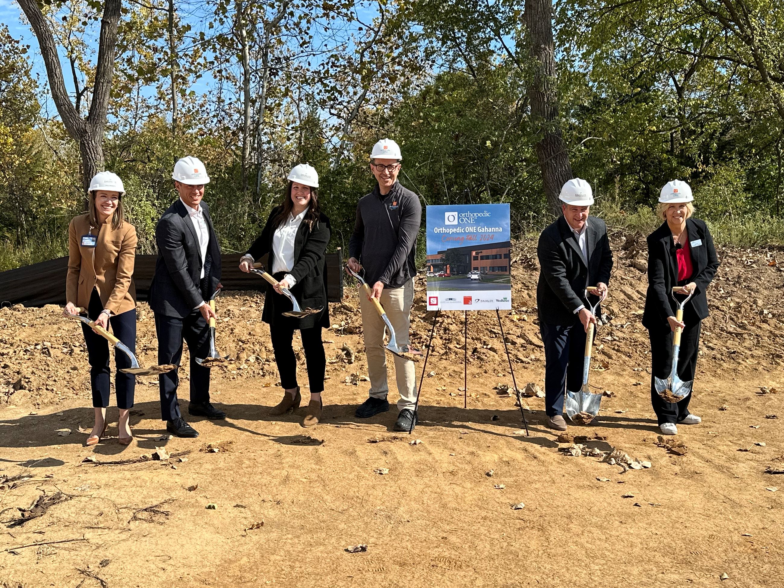 Orthopedic ONE’s Chief Operating Officer Brooke Burns, Chief Executive Officer Mark D’Aloisio, Gahan